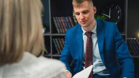 Муж не платит кредит: что делать в ДНС